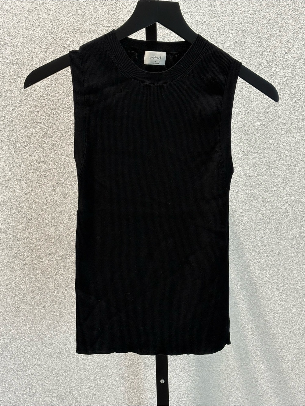 Wilfred Black Ribbed Sleeveless Knit Shell
